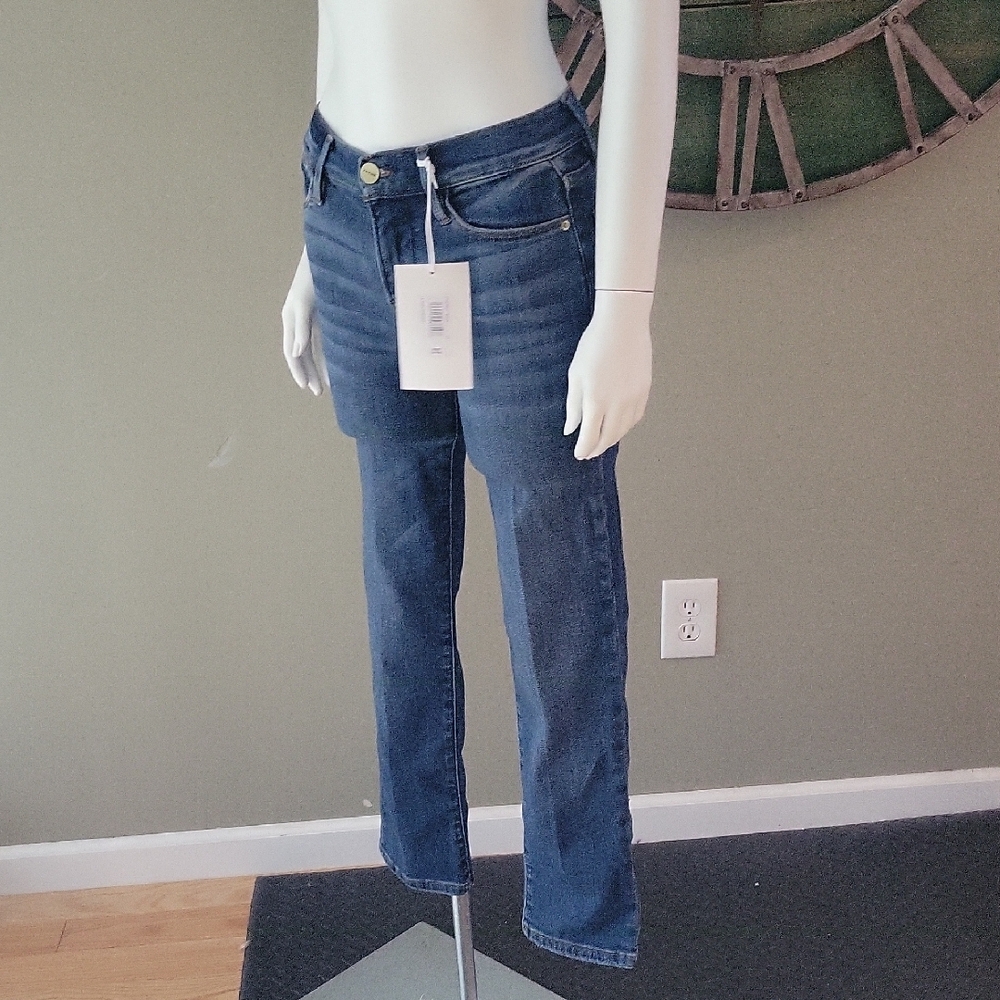 Frame Le High Straight High Rise Ankle Jean In Best - Picture 4 of 16